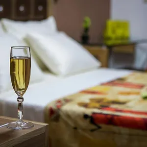 Hotel Wakola Cheikh Anta Diop